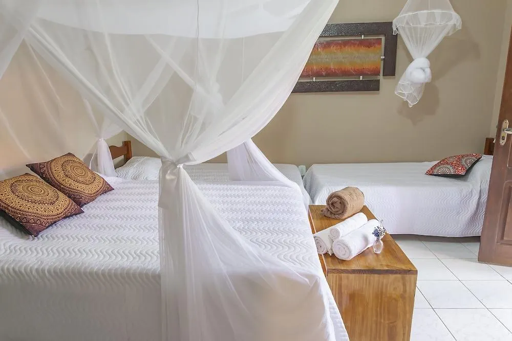Suites De Charme Amoremio Porto Seguro 2*,  Brazil